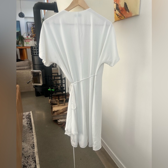 Aritzia Babaton Wallace Wrap Dress - Picture 5 of 5